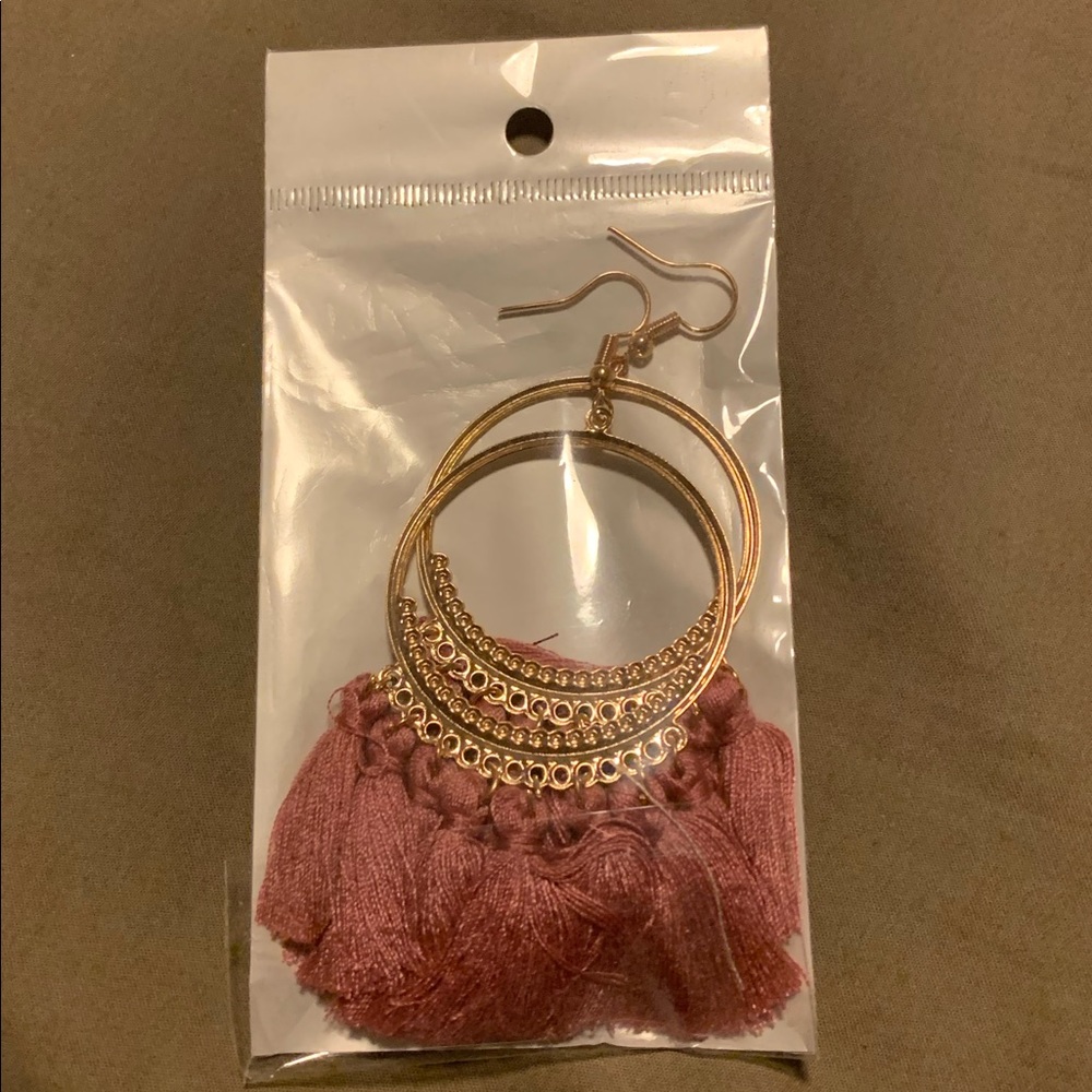 Earrings pink dream catcher style